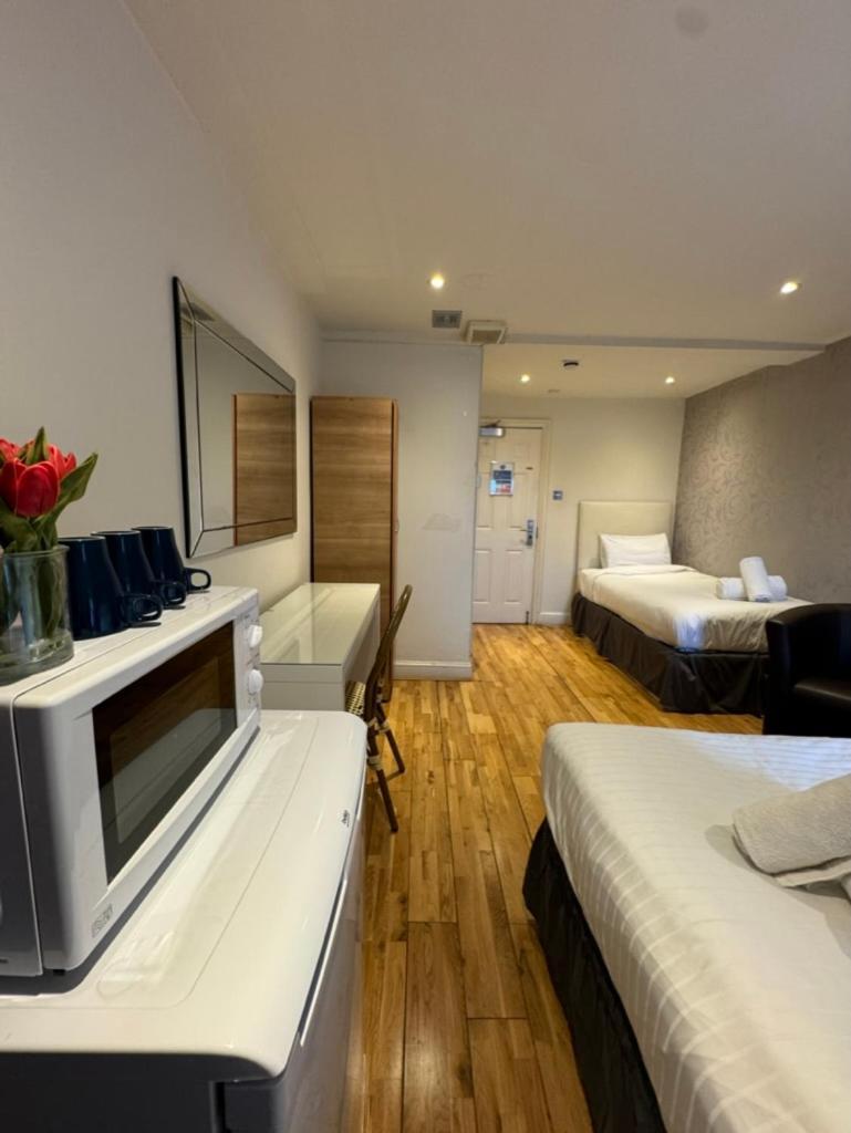 The Paramount Hotel London Exterior photo